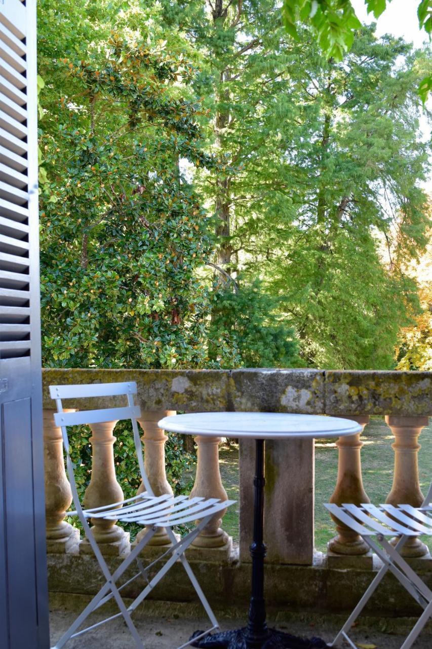 Manoir De Plaisance Acomodação com café da manhã Benon Exterior foto
